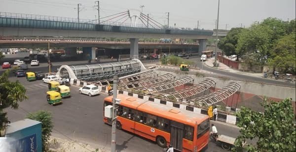 Moolchand Flyover: Location, Connectivity, Directions, Nearby Areas